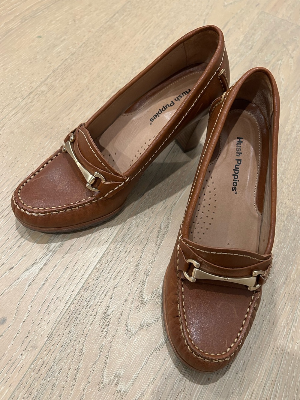 Hush Puppies Castana Brown Leather Horsebit Heeled Loafers Size 6
